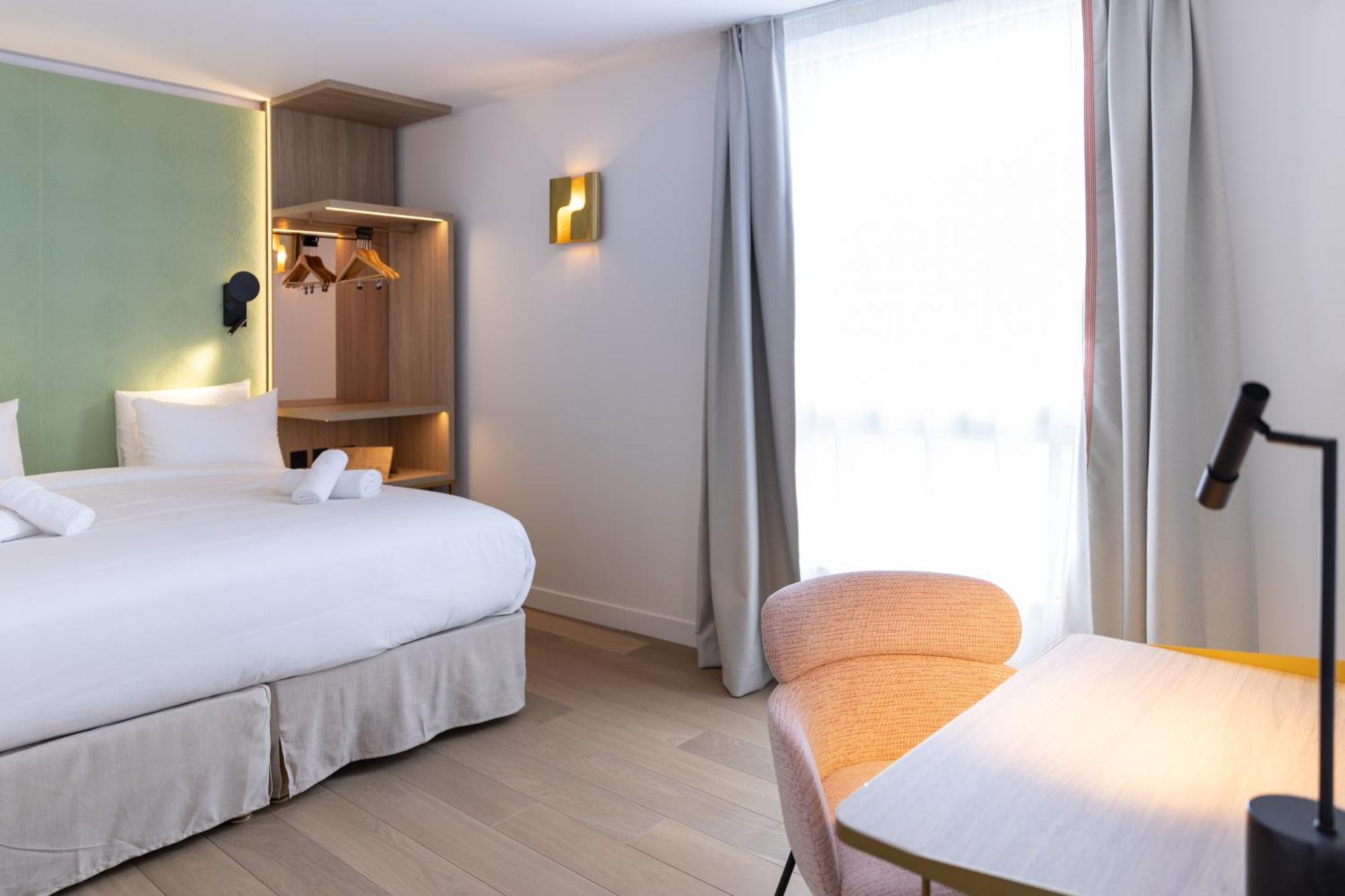 Hotel Kyriad Prestige Paris Asnieres Asnières Exterior foto